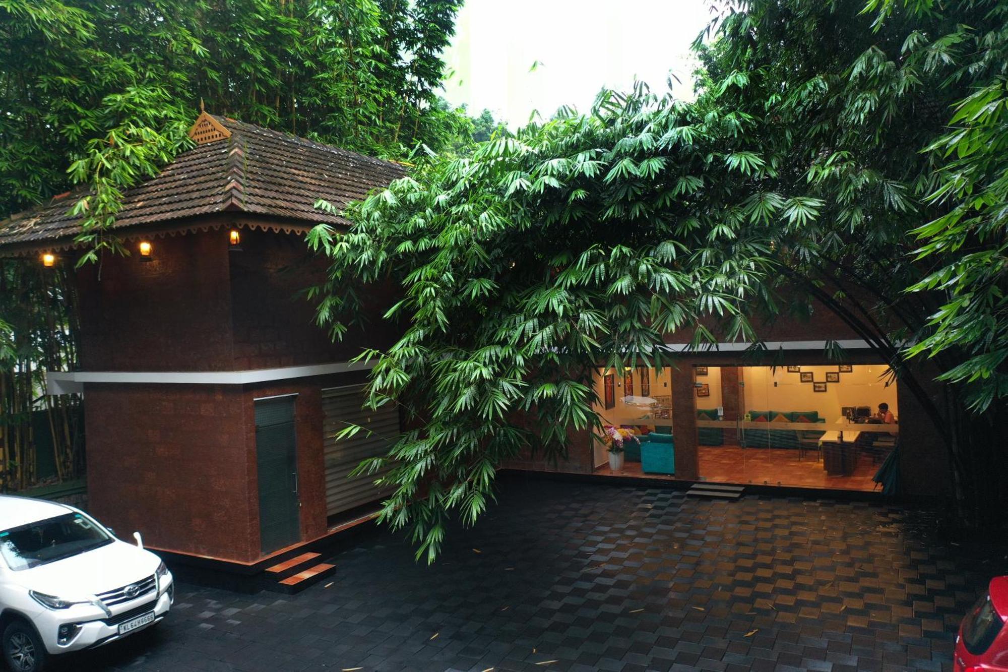 Athirapally Green Trees Athirappilly Exterior photo
